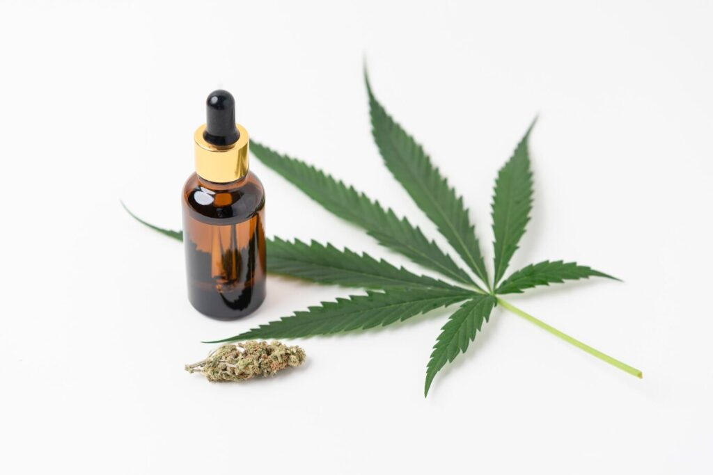 How to Use CBD Oil Drops for Maximum Benefit