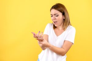 My Journey Using CBD for Bursitis Pain