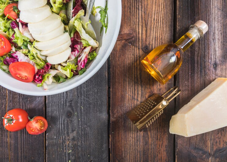 Creating Your Own CBD-Infused Salad Dressing