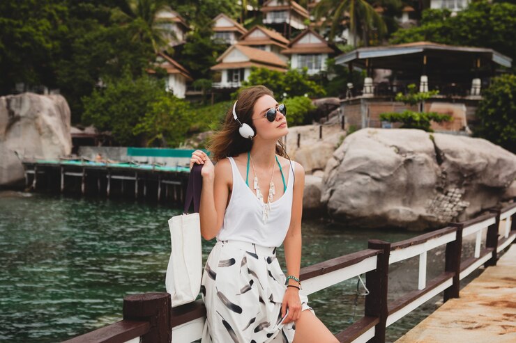 Vacation Fashion Essentials You Need to Pack