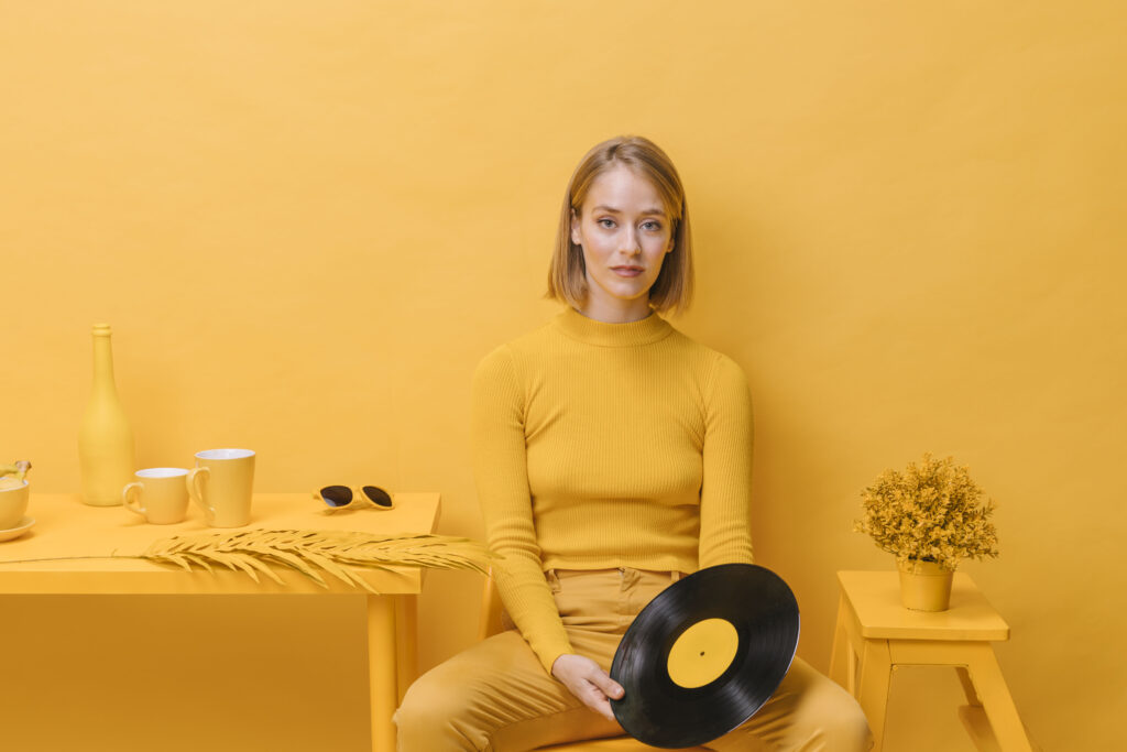 The Connection Between Music and Fashion: Style Through Sound