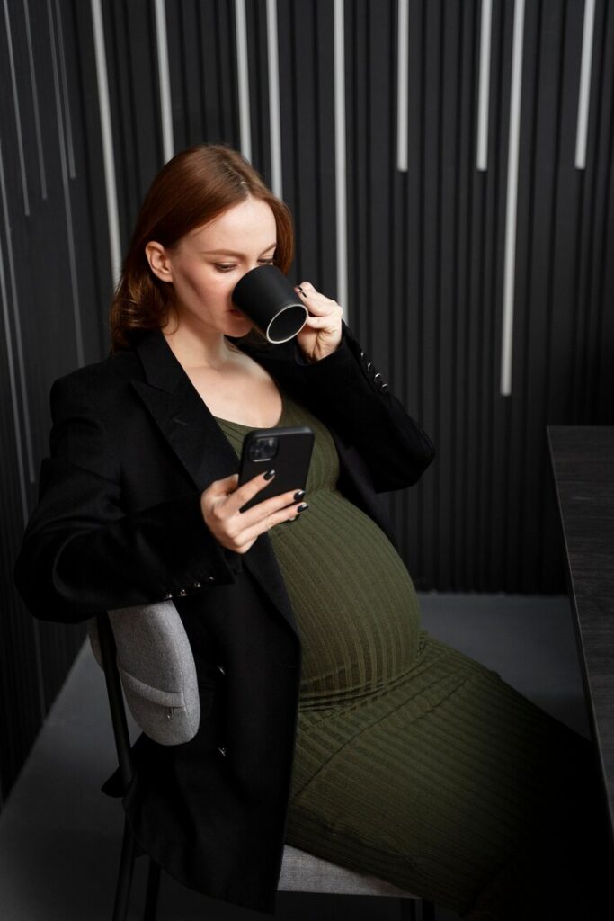 How to Stay Stylish During Pregnancy: A Complete Fashion Guide