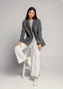 Monochrome Outfit Ideas: Chic Looks in a Single Shade
