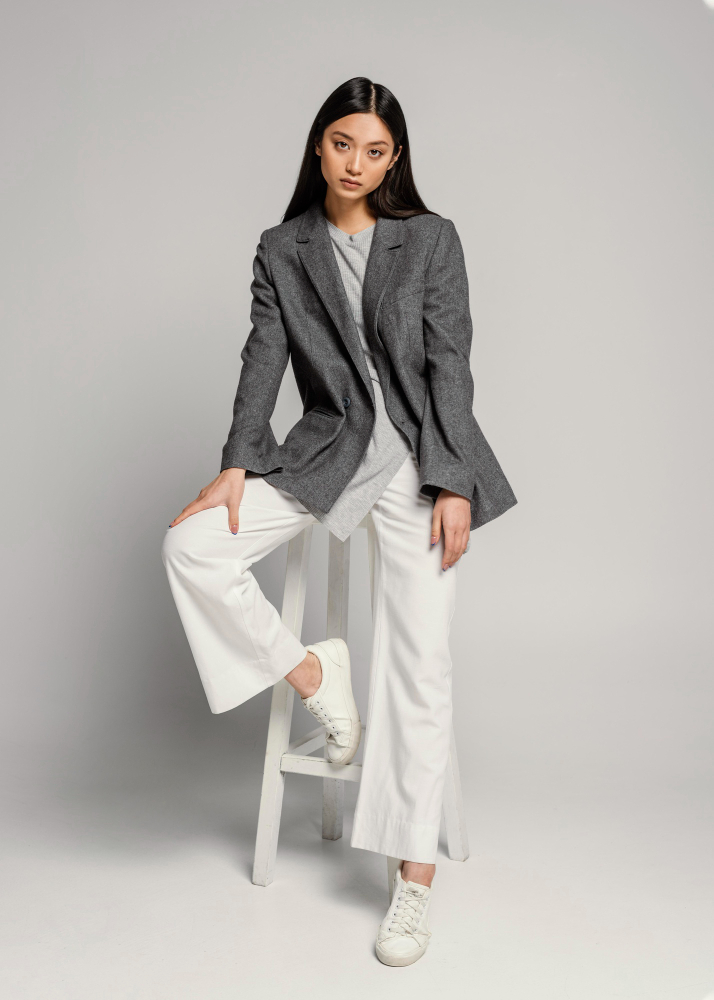 Monochrome Outfit Ideas: Chic Looks in a Single Shade