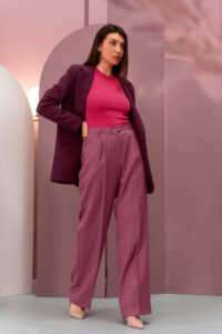 Best Fashion for Apple-Shaped Bodies