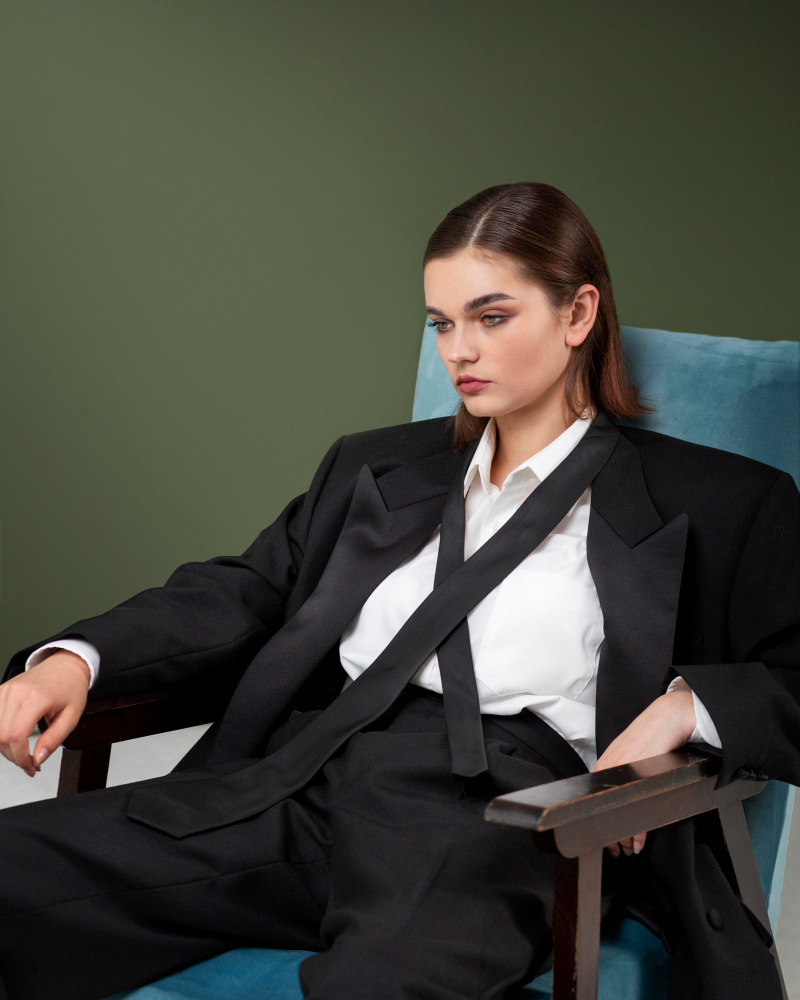 🎨 Fashion for Interviews in Creative Fields: Dress to Impress Creatively